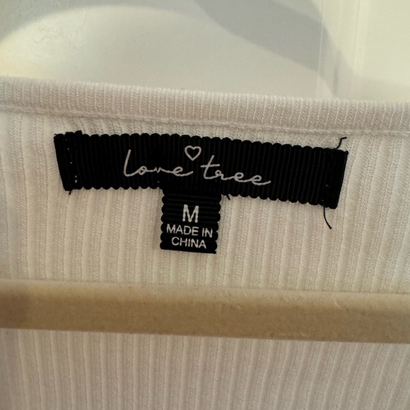 Love Tree v neck cropped sweater top - Picture 3 of 4